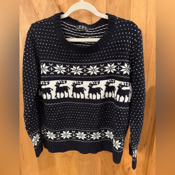POL Sweaters - POL Anthropologie Navy and White Reindeer Christmas Sweater